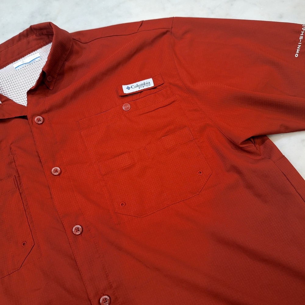 Columbia PFG Fishing Shirt Mens Med Crimson Red Short Sleeve Omni-Shade Ripstop